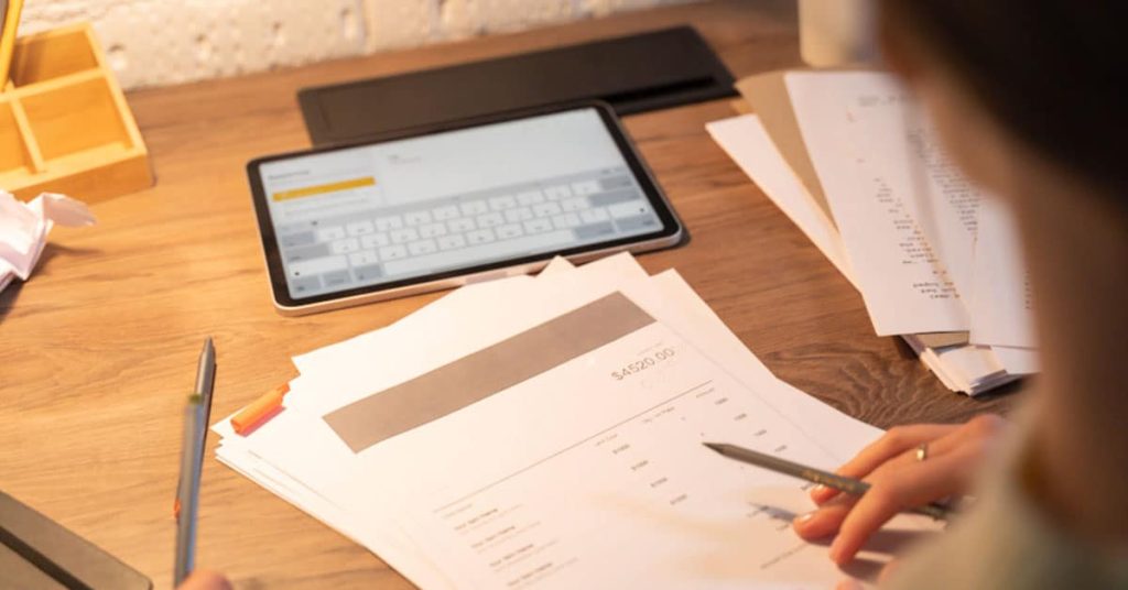 Utility Invoice Processing: How To Avoid Late Fees